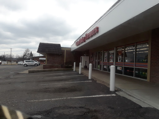 United Dairy Farmers, 915 N Broadway St, Lebanon, OH 45036, USA, 