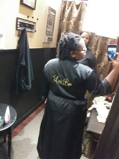 Lingerie Store «LiviRae Lingerie», reviews and photos, 440 Ernest W Barrett Pkwy NW #31, Kennesaw, GA 30144, USA