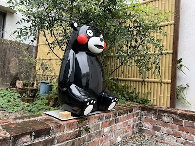 くまモンストリートファニチャー日奈久レンガ倉庫