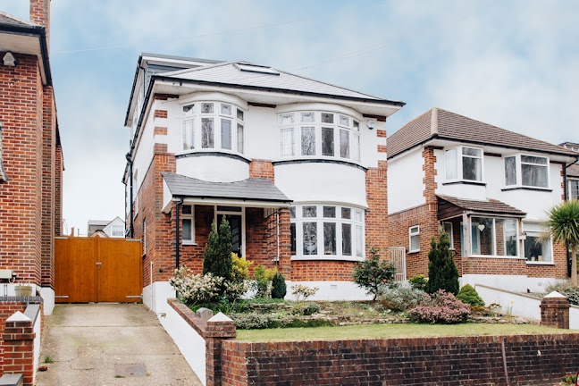 Reviews of MK Estates Iford in Bournemouth - Real estate agency