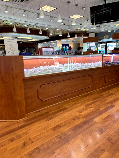 Jewelry Store «Golden Nugget Jewelers», reviews and photos, 800 Chestnut St, Philadelphia, PA 19107, USA