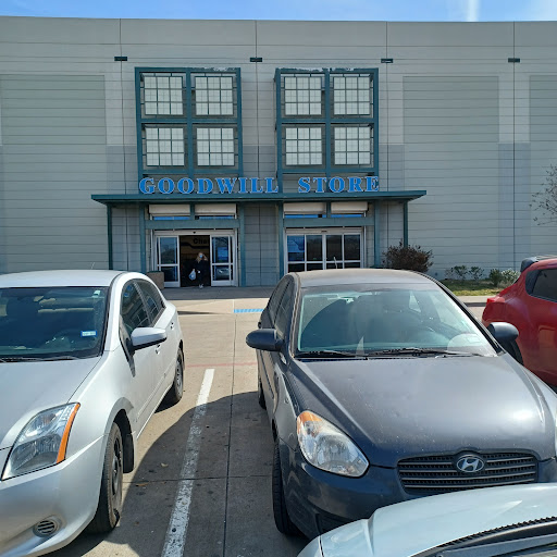 Thrift Store «Goodwill Retail Store & Donation Center», reviews and photos