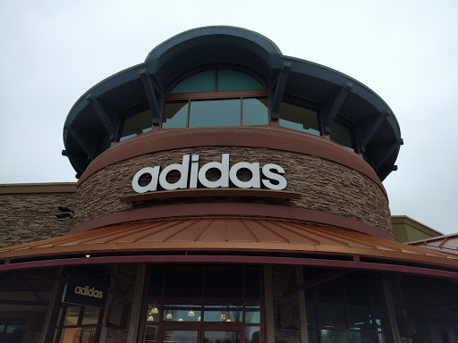 Sporting Goods Store «adidas Outlet Store Woodburn», reviews and photos, 1001 N Arney Rd Ste 400, Woodburn, OR 97071, USA