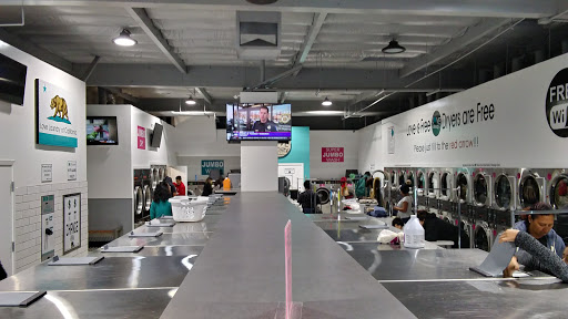 Laundromat «Love Laundry Howe/El Camino», reviews and photos, 2410 Howe Ave, Sacramento, CA 95825, USA