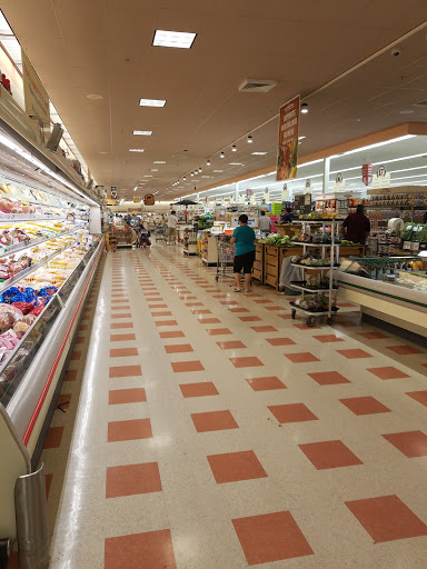 Grocery Store «Market Basket», reviews and photos, 8 Highland Common E, Hudson, MA 01749, USA
