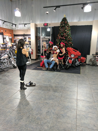 Harley-Davidson Dealer «St. Charles Harley-Davidson», reviews and photos, 3808 W Clay St, St Charles, MO 63301, USA