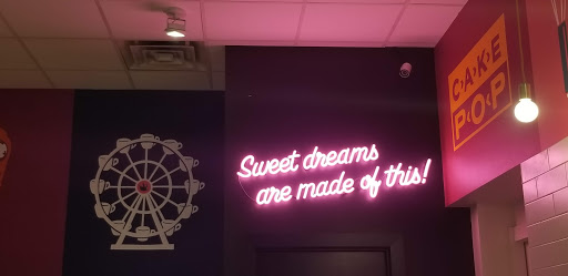 Cafe «Cupcake Royale», reviews and photos, 108 Pine St, Seattle, WA 98101, USA