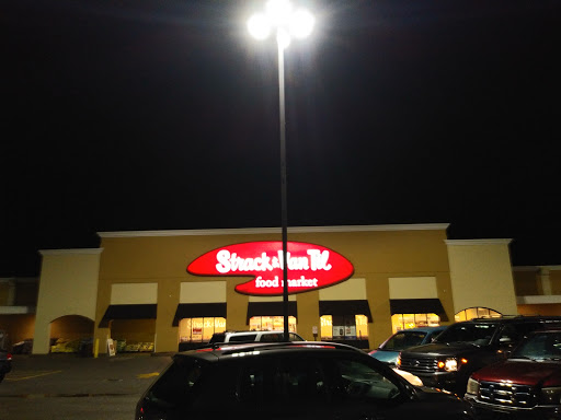 Grocery Store «Strack & VanTil Food Market», reviews and photos, 2168 W US Hwy 30, Valparaiso, IN 46385, USA