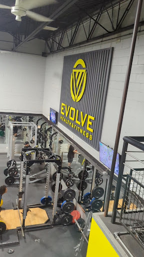 Health Club «World Gym of Ridgewood», reviews and photos, 1661 Weirfield St, Ridgewood, NY 11385, USA