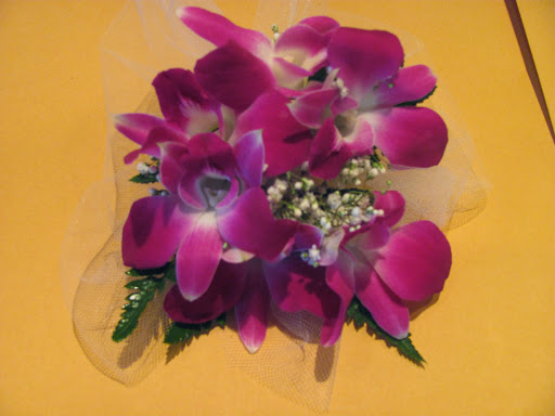 Florist «Ron & Alicia Robinson Florist», reviews and photos, 1610 S Grand Ave, Glendora, CA 91740, USA