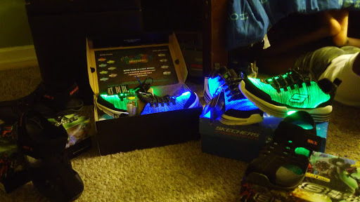 Shoe Store «SKECHERS Factory Outlet», reviews and photos, 5900 Sugarloaf Pkwy #225, Lawrenceville, GA 30043, USA