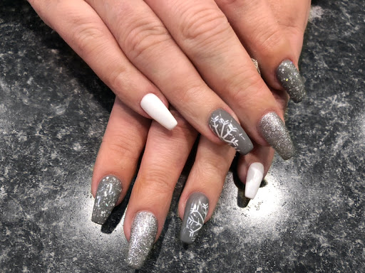 Spa «Indulgence Nail Salon & Spa», reviews and photos, 5976 OH-48, Maineville, OH 45039, USA