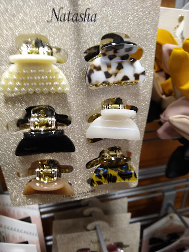 Department Store «T.J. Maxx», reviews and photos, 14 Candlewood Lake Rd, Brookfield, CT 06804, USA