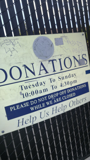 Thrift Store «St. Vincent de Paul Thrift Store & Donation Center, Fremont», reviews and photos, 3777 Decoto Rd, Fremont, CA 94555, USA