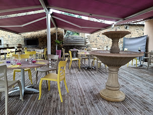 Photo n°18 de La table de Troche à Troche ()