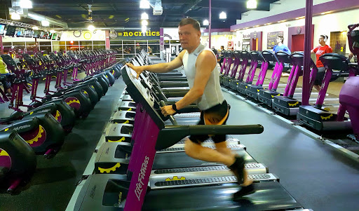 Gym «Planet Fitness - Modesto West, CA», reviews and photos, 2045 W Briggsmore Ave Suite B14, Modesto, CA 95350, USA