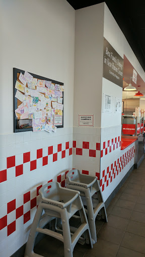 Shopping Mall «Townline Square Shopping Center», reviews and photos, 533 S Broad St, Meriden, CT 06450, USA