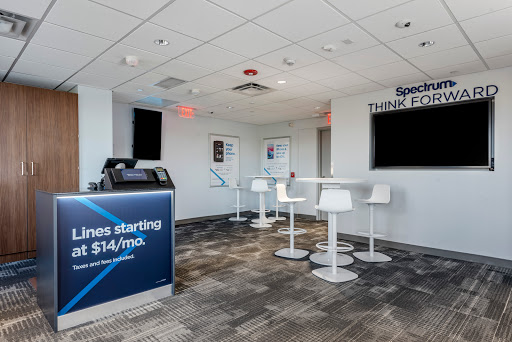 Internet Service Provider «Time Warner Cable», reviews and photos, 815 Erie Blvd E, Syracuse, NY 13210, USA