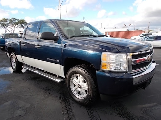 Car Dealer «Sunset Car Company», reviews and photos, 1201 N Harbor Blvd, Santa Ana, CA 92703, USA