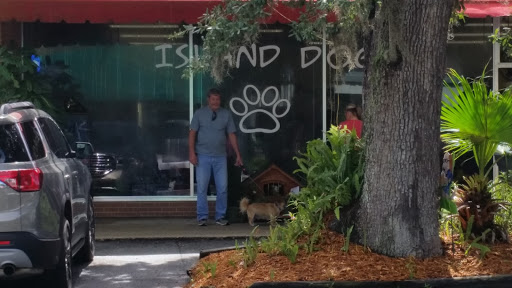 Pet Store «Island Dog», reviews and photos, 410 Mallery St, Saint Simons Island, GA 31522, USA