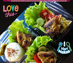 Ayam bakar genteng biru photo