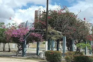 Praça Kalina Maia image