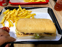 Plats et boissons du Restaurant Le New Burger NB à Saint-Denis - n°20