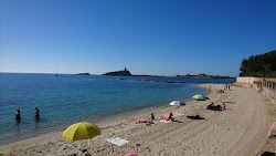 Foto von Fichi Strand annehmlichkeitenbereich