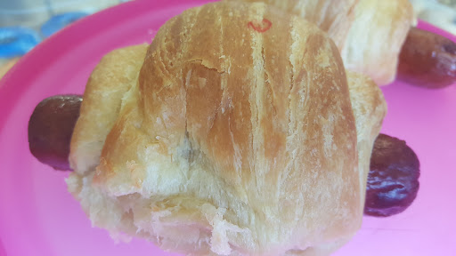 Donut Shop «Family Donuts», reviews and photos, 9250 Cockerham Rd, Denham Springs, LA 70726, USA