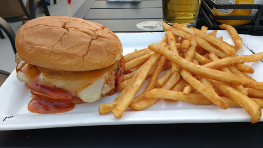 Bar & Grill «The Stumbling Monkey Bar & Grill», reviews and photos, 8921 S Yale Ave, Tulsa, OK 74137, USA