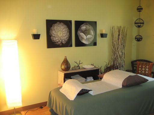 Confluence Healing Acupuncture & Herbs