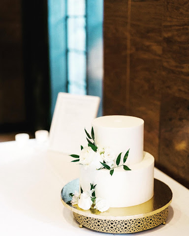 Lavender Bakery & Cafe' by null