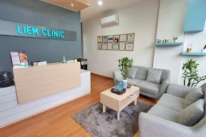 Liem Clinic (aesthetic and orthodontic) image