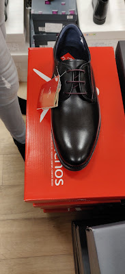 MLB Chaussures à Pluneret