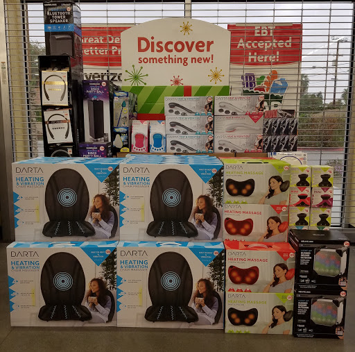 Dollar Store «FAMILY DOLLAR», reviews and photos, 1710 Main St, Riverside, CA 92501, USA