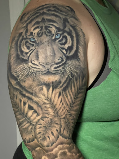 Tattoo Shop «Tried and True Tattoo Company», reviews and photos, 524 S Elm St, Greensboro, NC 27406, USA