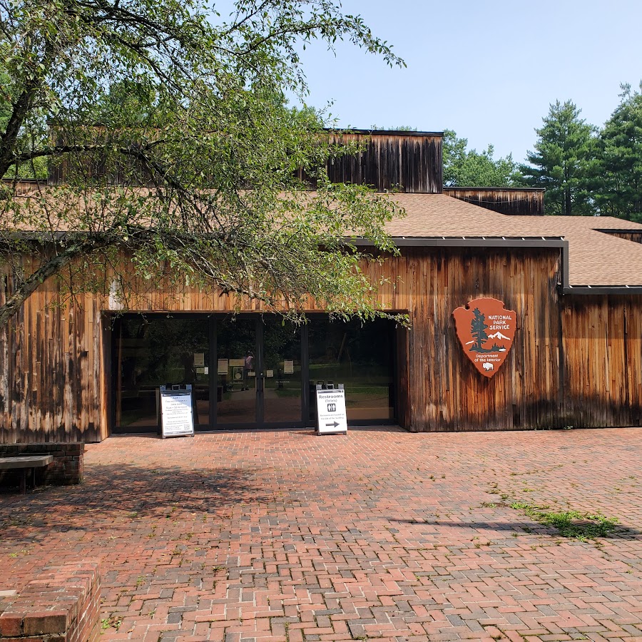 Minute Man Visitor Center