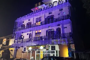 Hotel Vishwanath image