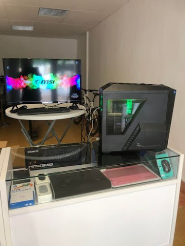 Magasin d'informatique RESOLV'PC Draguignan
