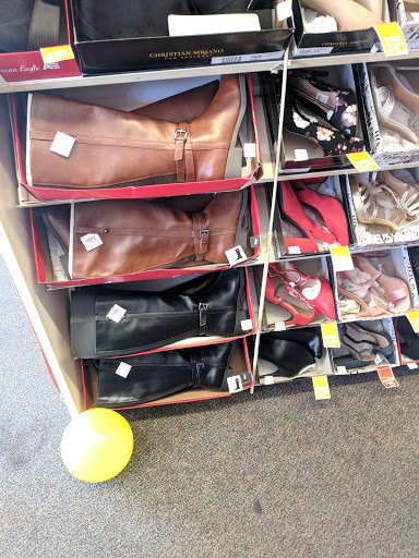 Shoe Store «Payless ShoeSource», reviews and photos, 2801 EL Camino Real, Santa Clara, CA 95051, USA