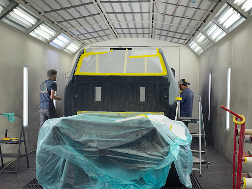 Auto Body Shop «Adams Auto Body and Service Center», reviews and photos, 1811 IL-120, McHenry, IL 60051, USA