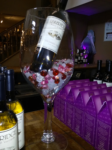 Vineyard «Lakeridge Winery & Vineyards», reviews and photos, 19239 US-27, Clermont, FL 34715, USA