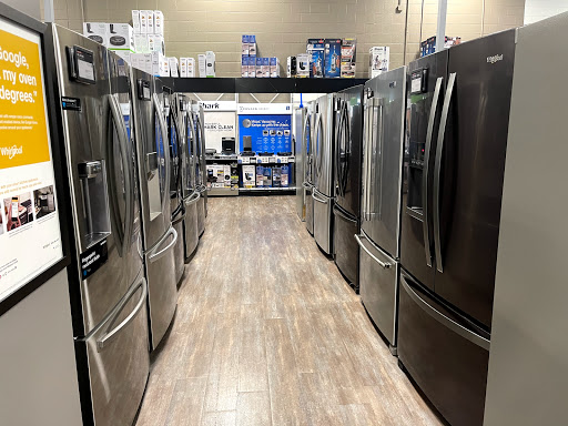 Electronics Store «Best Buy», reviews and photos, 120 Slater St, Manchester, CT 06042, USA