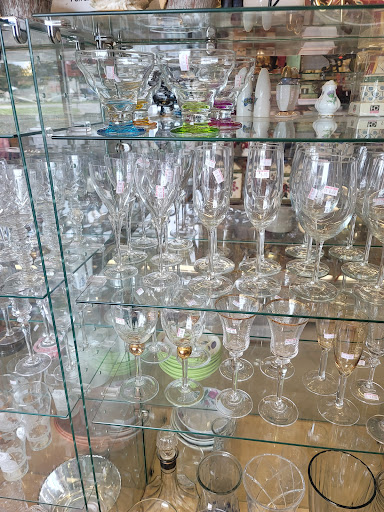 Thrift Store «JUNK 4 UR TRUNK THRIFT STORE», reviews and photos, 5494 New Jesup Hwy, Brunswick, GA 31523, USA