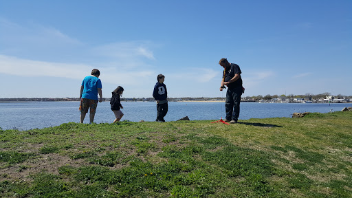 Golf Course «Bay Park Golf Course», reviews and photos, 1 1st Ave, East Rockaway, NY 11518, USA