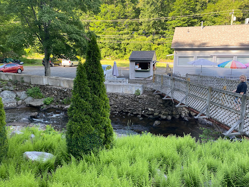 Miniature Golf Course «Olde Sawmill Grill and Miniature Golf Course», reviews and photos, 345 Oxford Rd, Oxford, CT 06478, USA