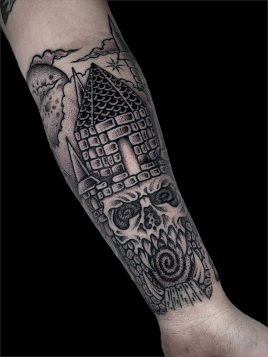 Explore small sea turtle tattoo ideas, creative tattoo ideas in Johnson City, available at Gold Cross Tattoo Co.