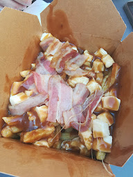Photo n°67 de Canadian Poutine à Arras ()