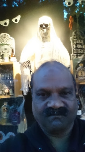 Liquor Store «Jersey Wines & Spirits», reviews and photos, 492 Jersey Ave, Jersey City, NJ 07302, USA