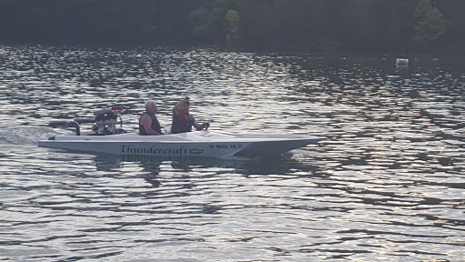 Marina «Mitchell Creek Marina», reviews and photos, 1260 Livingston Boat Dock Rd, Allons, TN 38541, USA